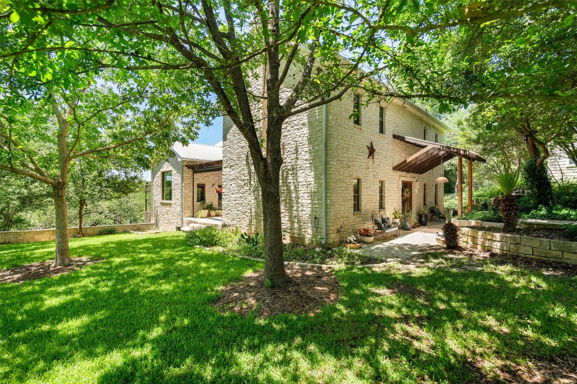 1300 Crystal Creek Drive , Austin, TX, 78746 | 9819405 | Realty Texas LLC
