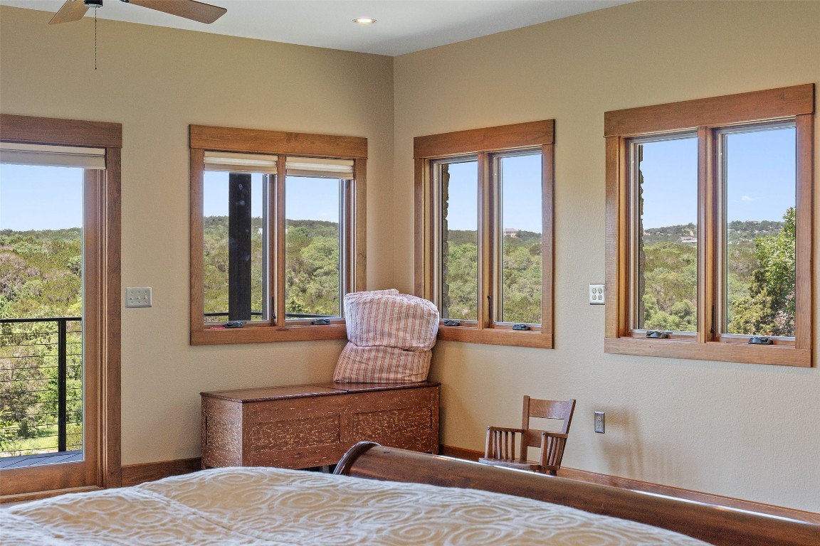 1300 Crystal Creek Drive , Austin, TX, 78746 | 9819405 | Realty Texas LLC