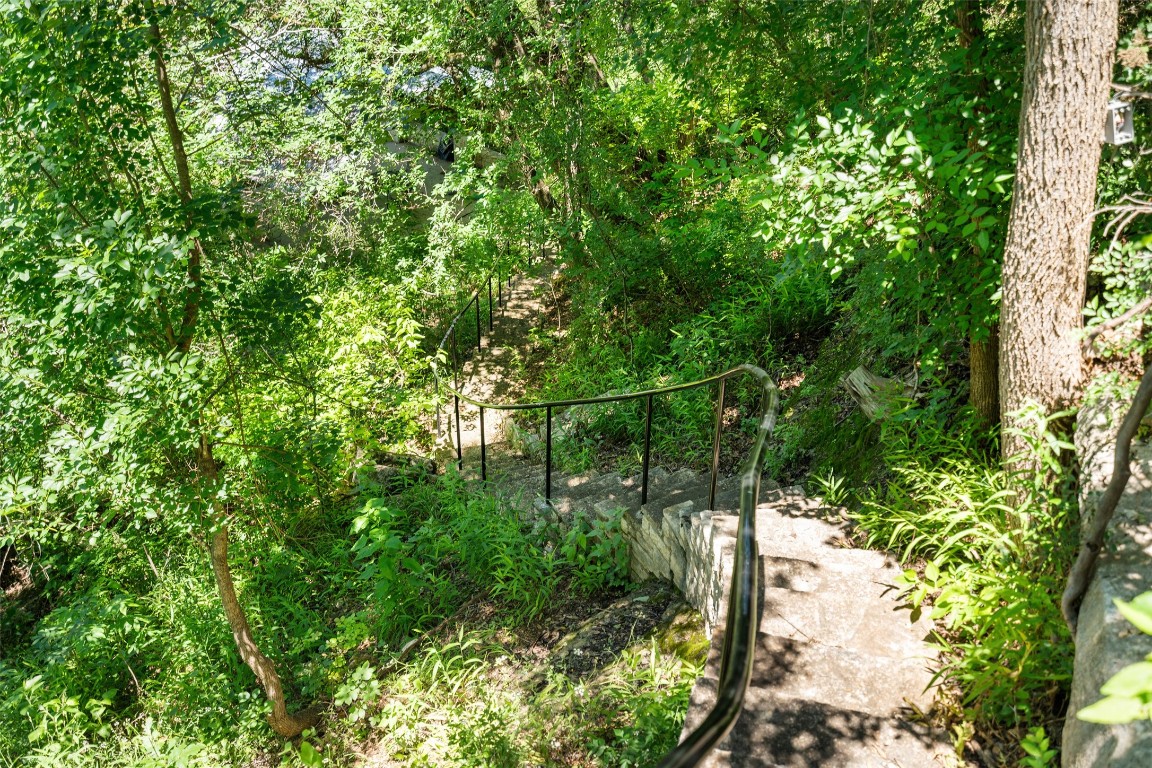 1300 Crystal Creek Drive , Austin, TX, 78746 | 9819405 | Realty Texas LLC