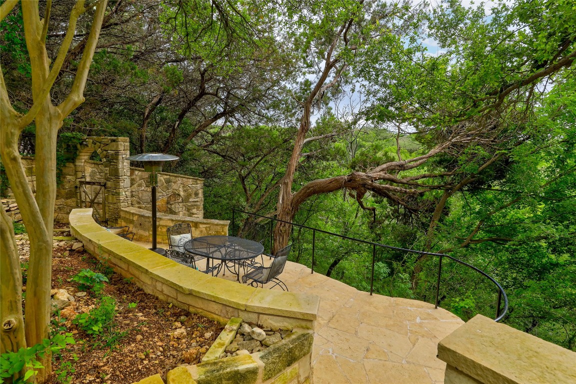 1300 Crystal Creek Drive , Austin, TX, 78746 | 9819405 | Realty Texas LLC