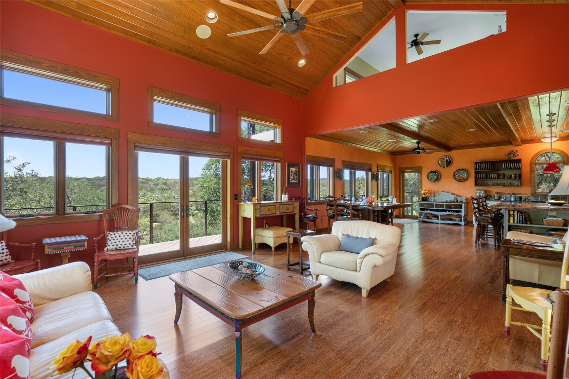 1300 Crystal Creek Drive , Austin, TX, 78746 | 9819405 | Realty Texas LLC
