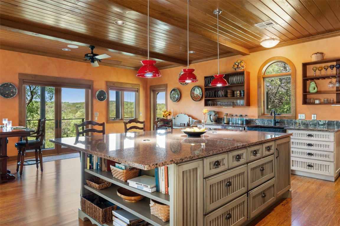1300 Crystal Creek Drive , Austin, TX, 78746 | 9819405 | Realty Texas LLC