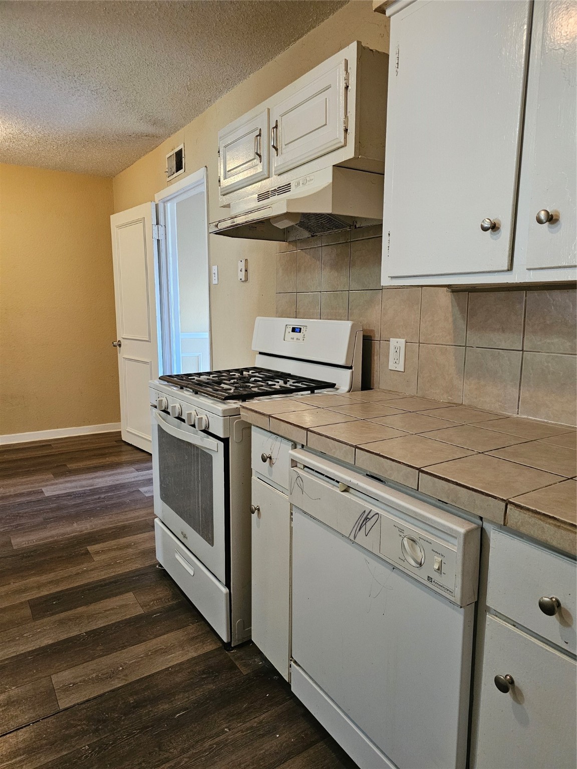 118 W Wanda , Garland, TX, 75040 | 20818481 | Realty Texas LLC