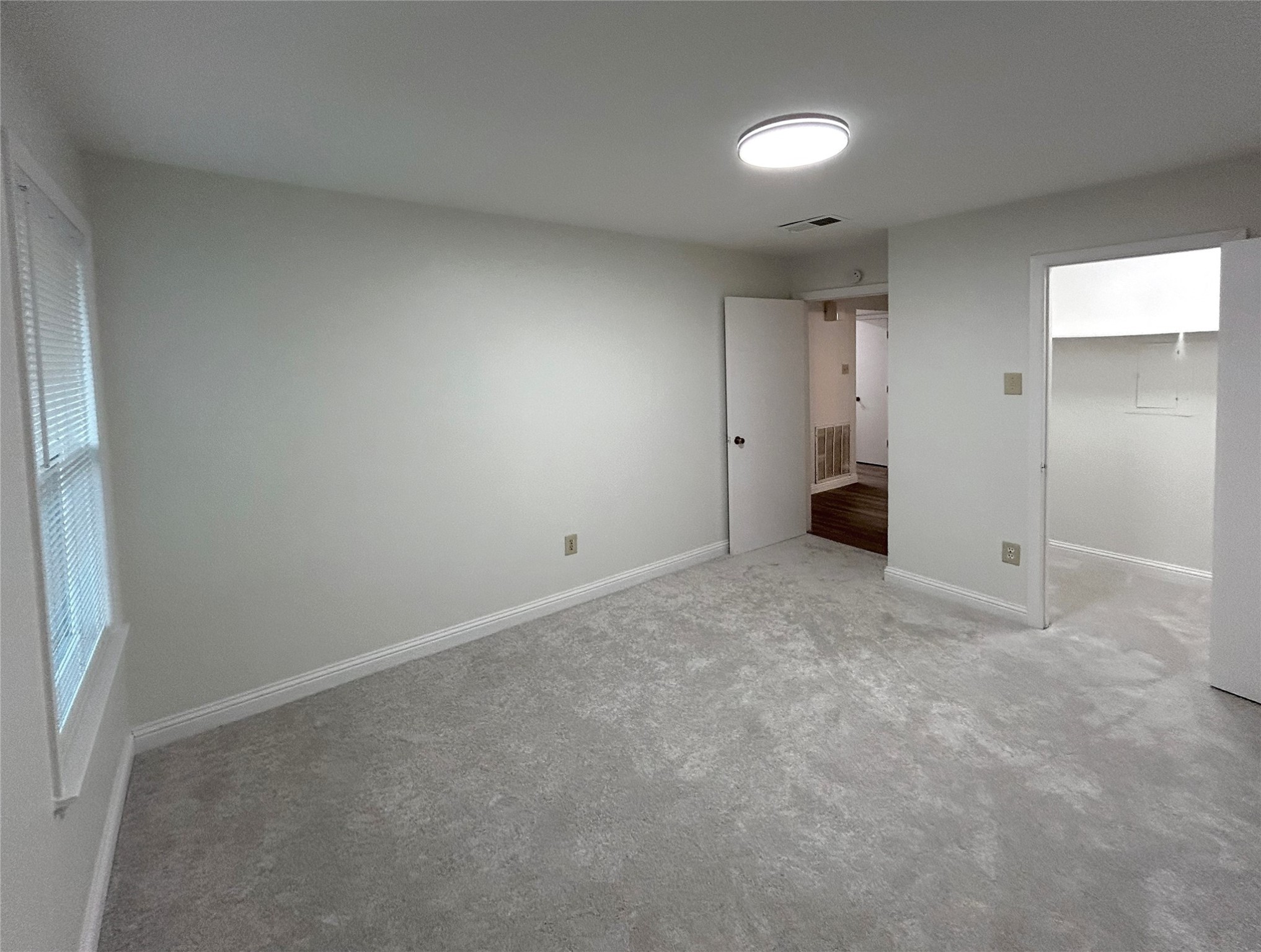6900 Skillman Street 304C , Dallas, TX, 75231 | 20818558 | Realty Texas LLC