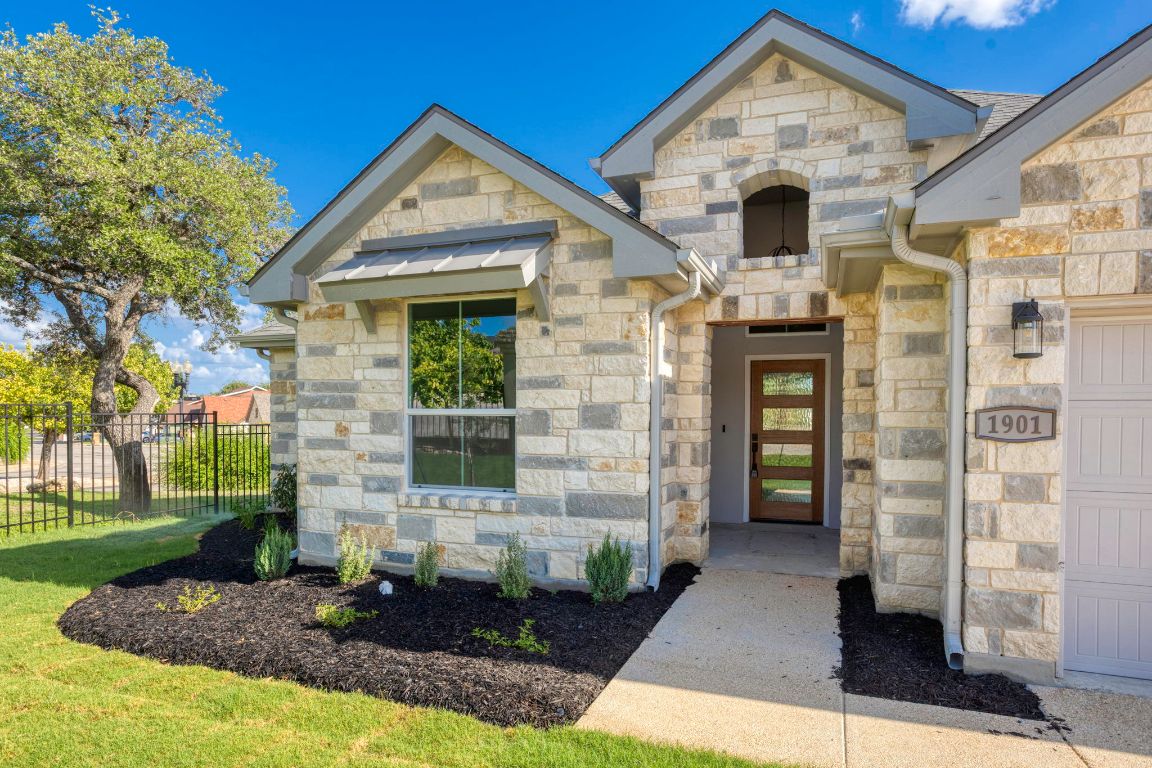 1901 Chateau Lane, Kerrville, TX, 78028 | 8991448 | Realty Texas LLC