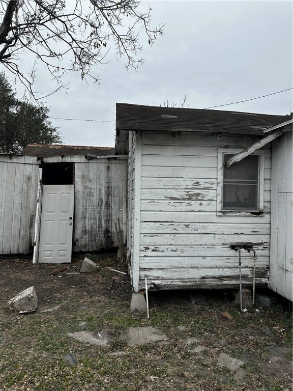 516 N Francis Street, Bishop, TX, 78343 | 453152 | Realty Texas LLC