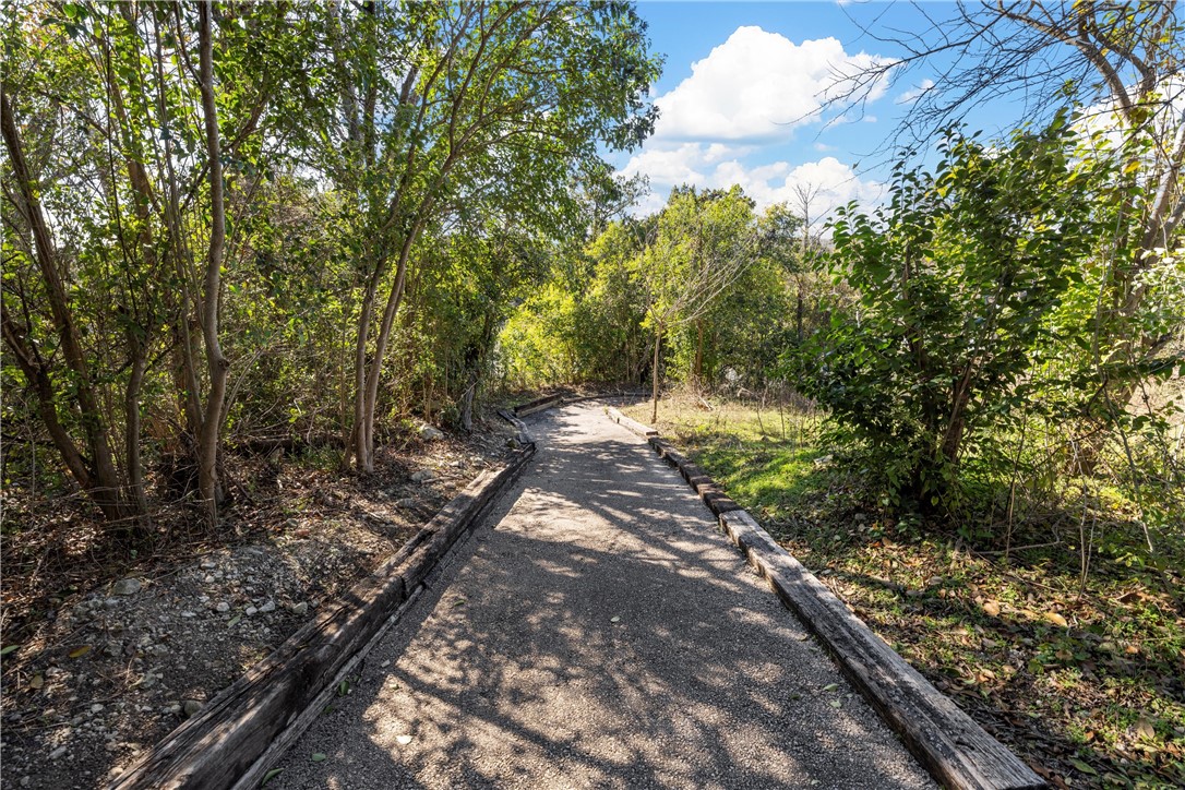 25 Enclave Court , Waco, TX, 76708 | 227518 | Realty Texas LLC