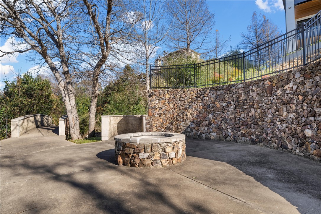 25 Enclave Court , Waco, TX, 76708 | 227518 | Realty Texas LLC