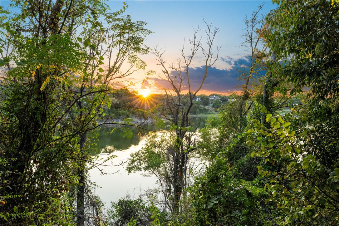 27 Enclave Court , Waco, TX, 76708 | 227520 | Realty Texas LLC