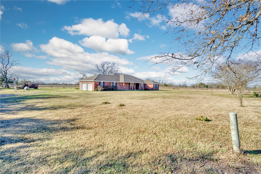 6557 W Highway 21 Highway W , Madisonville, TX, 77864 | 25000645 | Realty Texas LLC