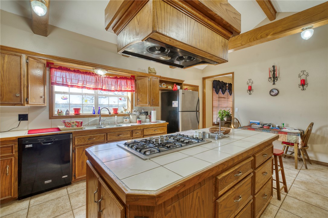 6557 W Highway 21 Highway W , Madisonville, TX, 77864 | 25000645 | Realty Texas LLC