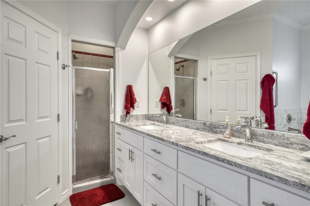 6557 W Highway 21 Highway W , Madisonville, TX, 77864 | 25000645 | Realty Texas LLC
