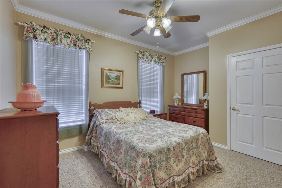 6557 W Highway 21 Highway W , Madisonville, TX, 77864 | 25000645 | Realty Texas LLC