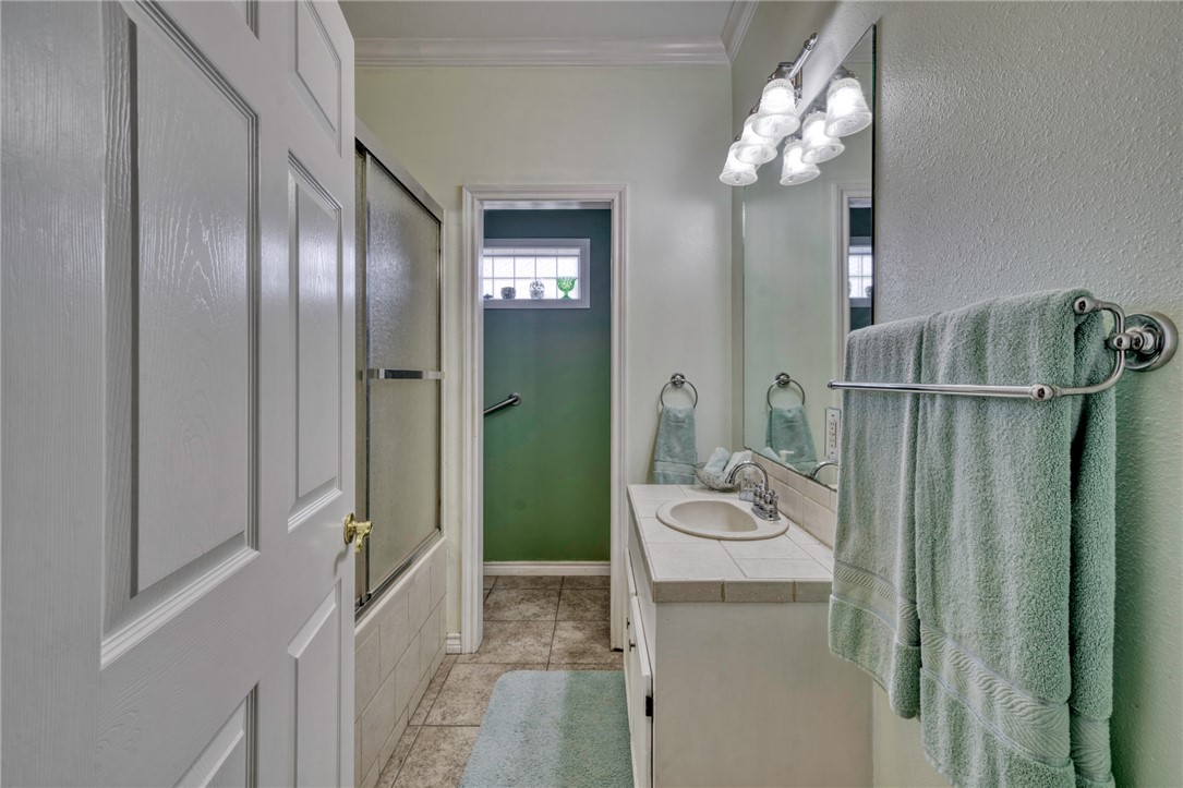 6557 W Highway 21 Highway W , Madisonville, TX, 77864 | 25000645 | Realty Texas LLC
