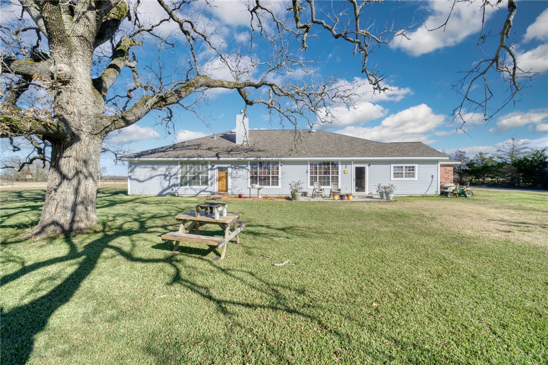 6557 W Highway 21 Highway W , Madisonville, TX, 77864 | 25000645 | Realty Texas LLC