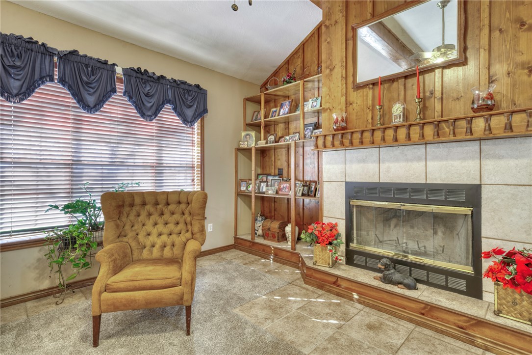 6557 W Highway 21 Highway W , Madisonville, TX, 77864 | 25000645 | Realty Texas LLC