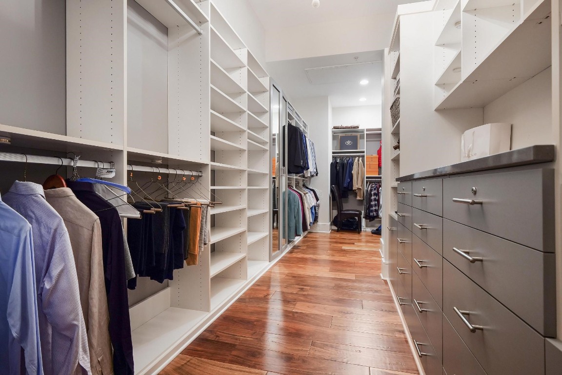 555 E 5th Street 3022 , Austin, TX, 78701 | 3392904 | Realty Texas LLC