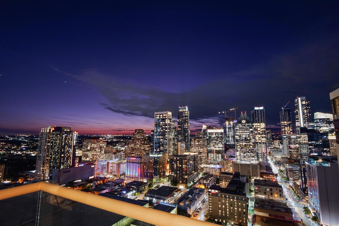 555 E 5th Street 3022 , Austin, TX, 78701 | 3392904 | Realty Texas LLC