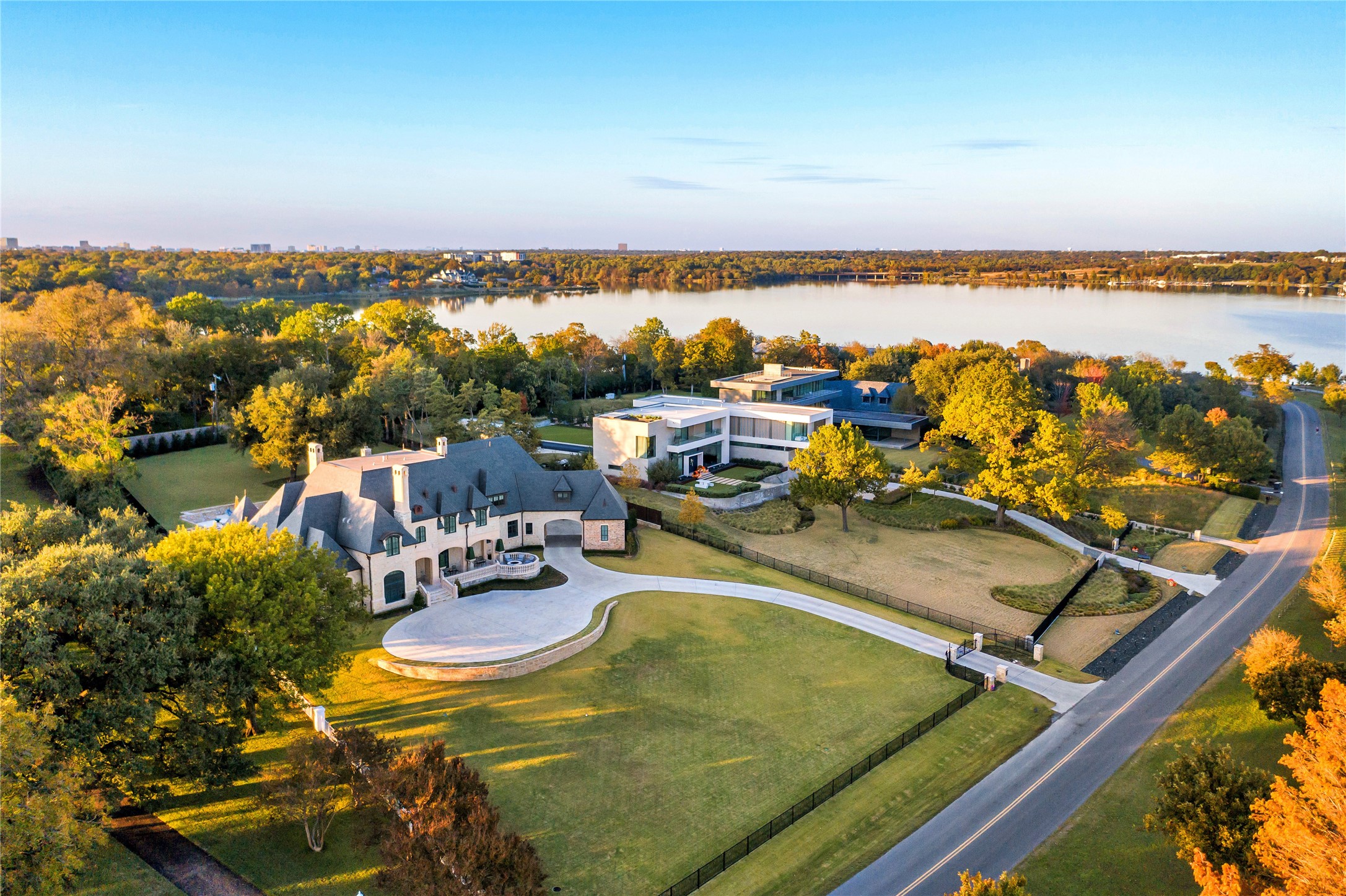 4033 W Lawther Drive , Dallas, TX, 75214 | 20819202 | Realty Texas LLC