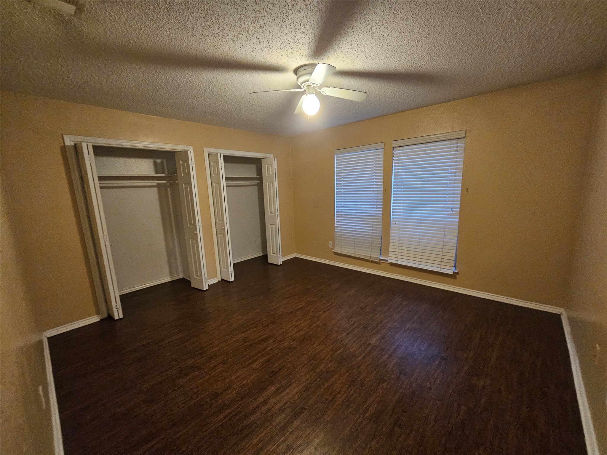 1402 Darr Street A , Irving, TX, 75061 | 20820634 | Realty Texas LLC