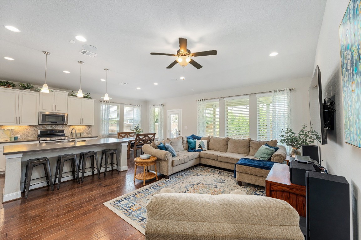 2344 Centennial Loop , Round Rock, TX, 78665 | 5465176 | Realty Texas LLC