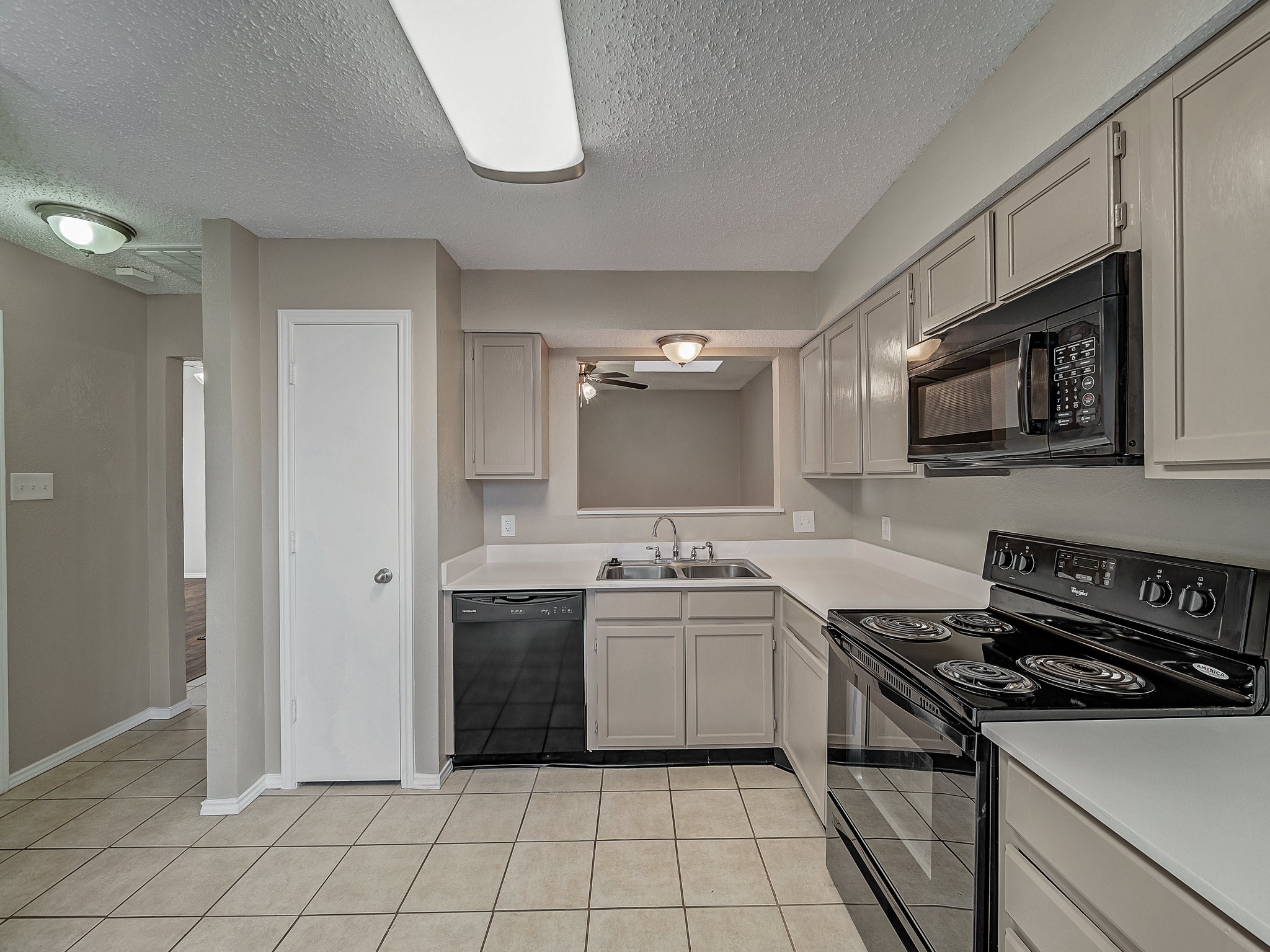 210 Lone Pine, Fort Worth, TX, 76108 | 20819211 | Realty Texas LLC