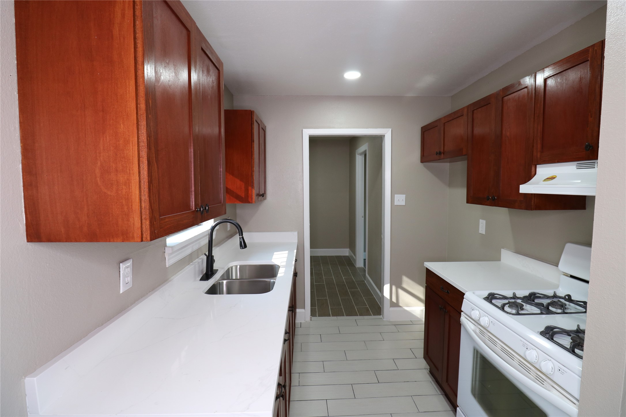 9702 Trumpet Street , Houston, TX, 77078 | 10627472 | Realty Texas LLC