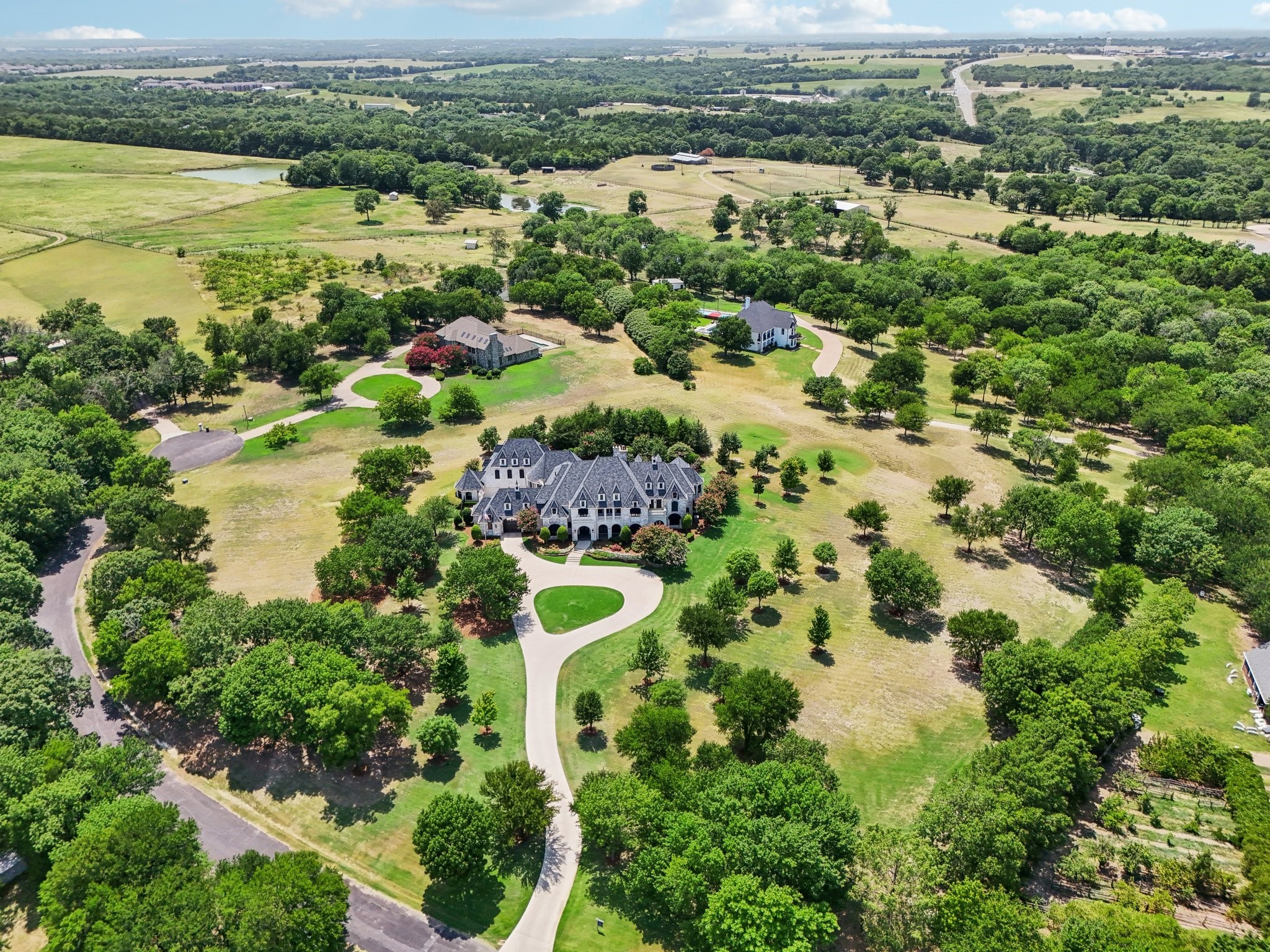 233 Woodland Hills Drive , Sherman, TX, 75092 | 20819971 | Realty Texas LLC