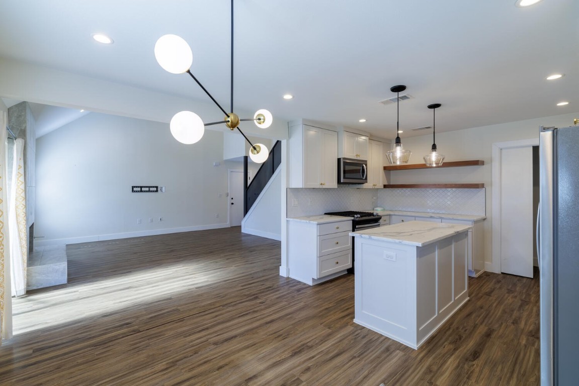5711 PURPLE SAGE Drive , Austin, TX, 78724 | 9993172 | Realty Texas LLC