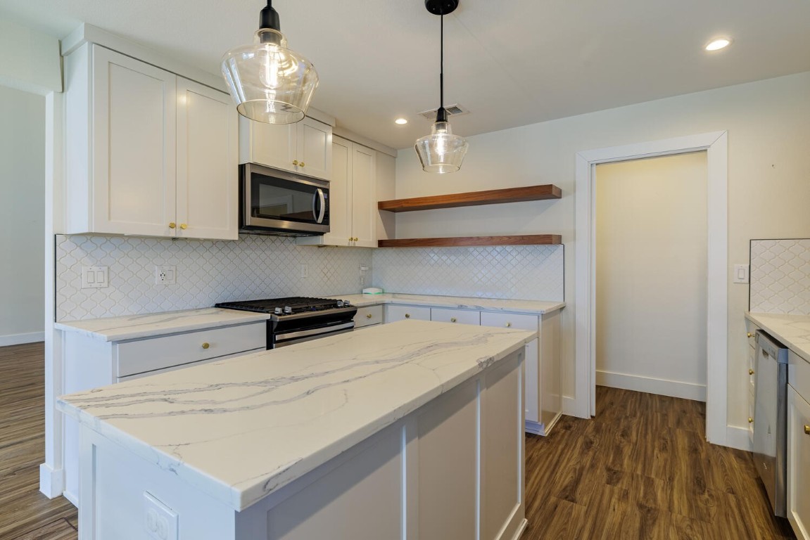 5711 PURPLE SAGE Drive , Austin, TX, 78724 | 9993172 | Realty Texas LLC
