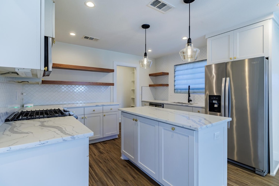 5711 PURPLE SAGE Drive , Austin, TX, 78724 | 9993172 | Realty Texas LLC