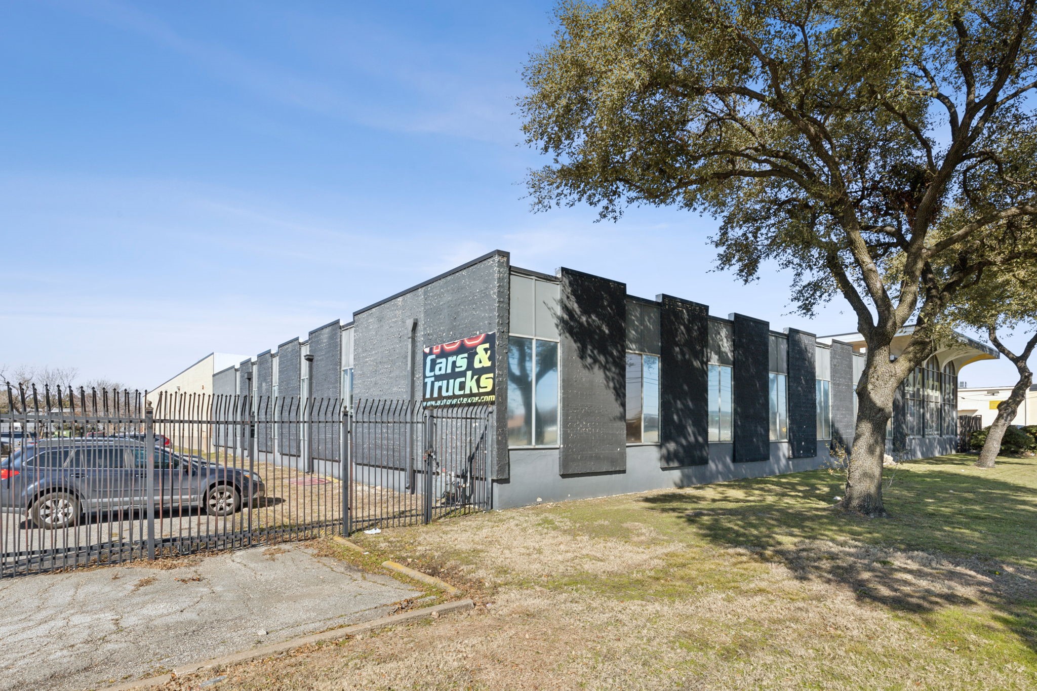 1365 Regal Row , Dallas, TX, 75247 | 20822191 | Realty Texas LLC