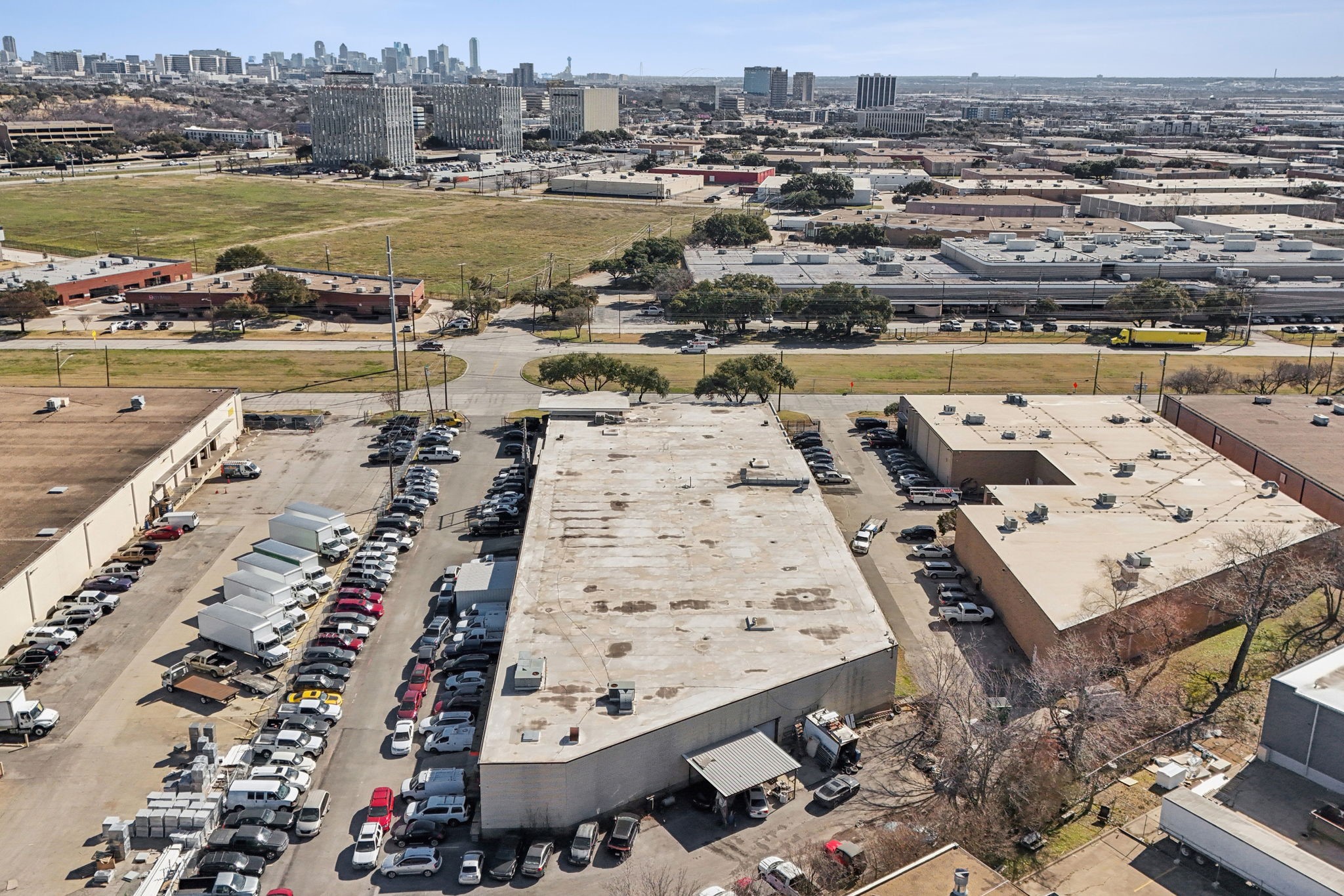 1365 Regal Row , Dallas, TX, 75247 | 20822191 | Realty Texas LLC