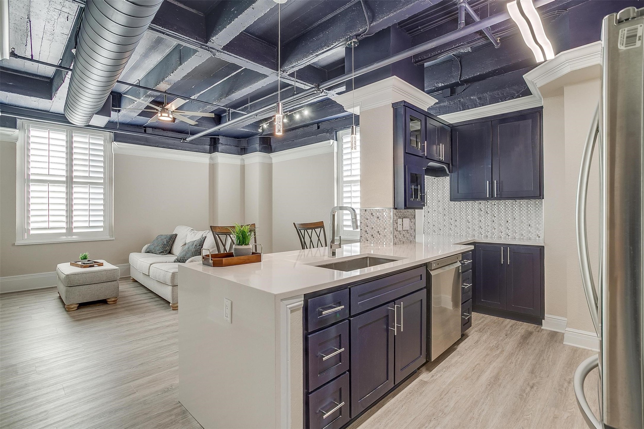 221 W Lancaster Avenue 10013 , Fort Worth, TX, 76102 | 20822856 | Realty Texas LLC