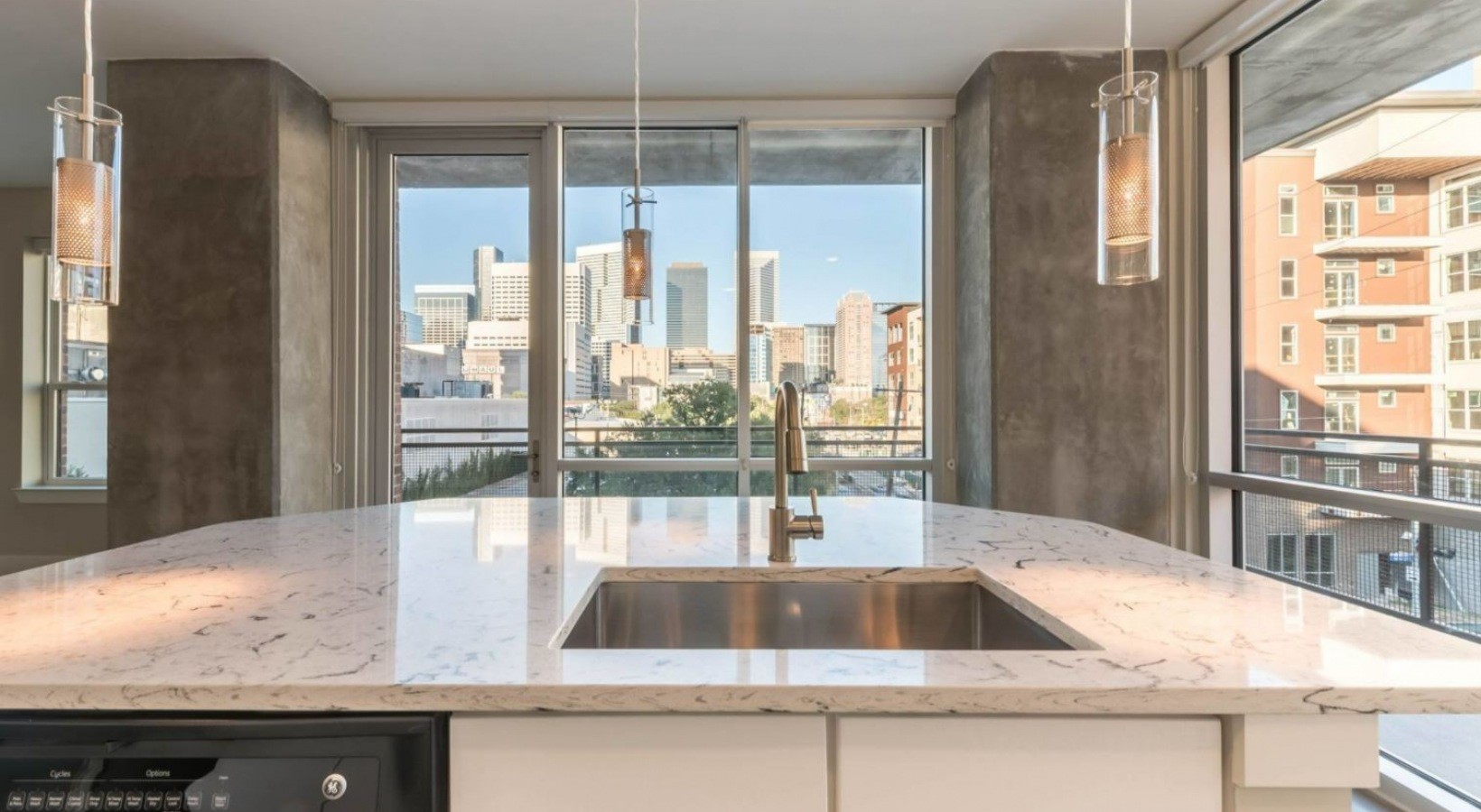 1825 San Jacinto St 624 , Houston, TX, 77002 | 20095180 | Realty Texas LLC