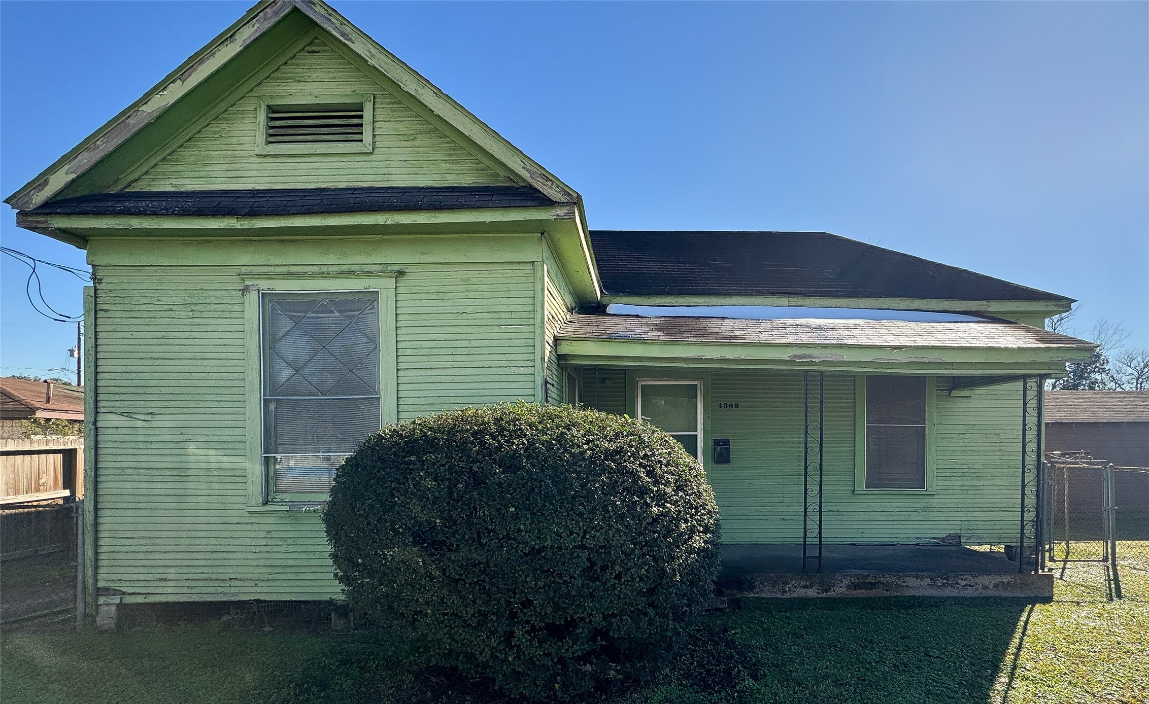 1308 Tarley Street , Houston, TX, 77009 | 80042143 | Realty Texas LLC