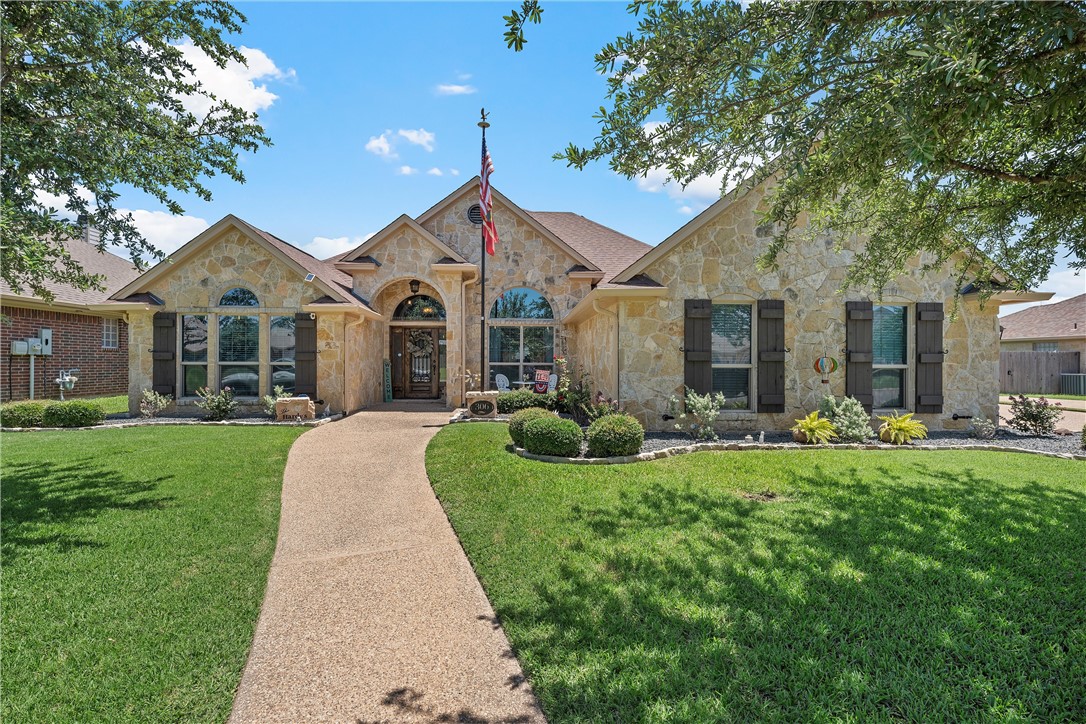 306 Silver Spur Trail , McGregor, TX, 76657 | 227761 | Realty Texas LLC