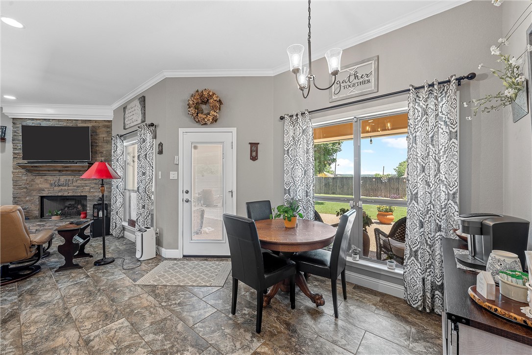 306 Silver Spur Trail , McGregor, TX, 76657 | 227761 | Realty Texas LLC