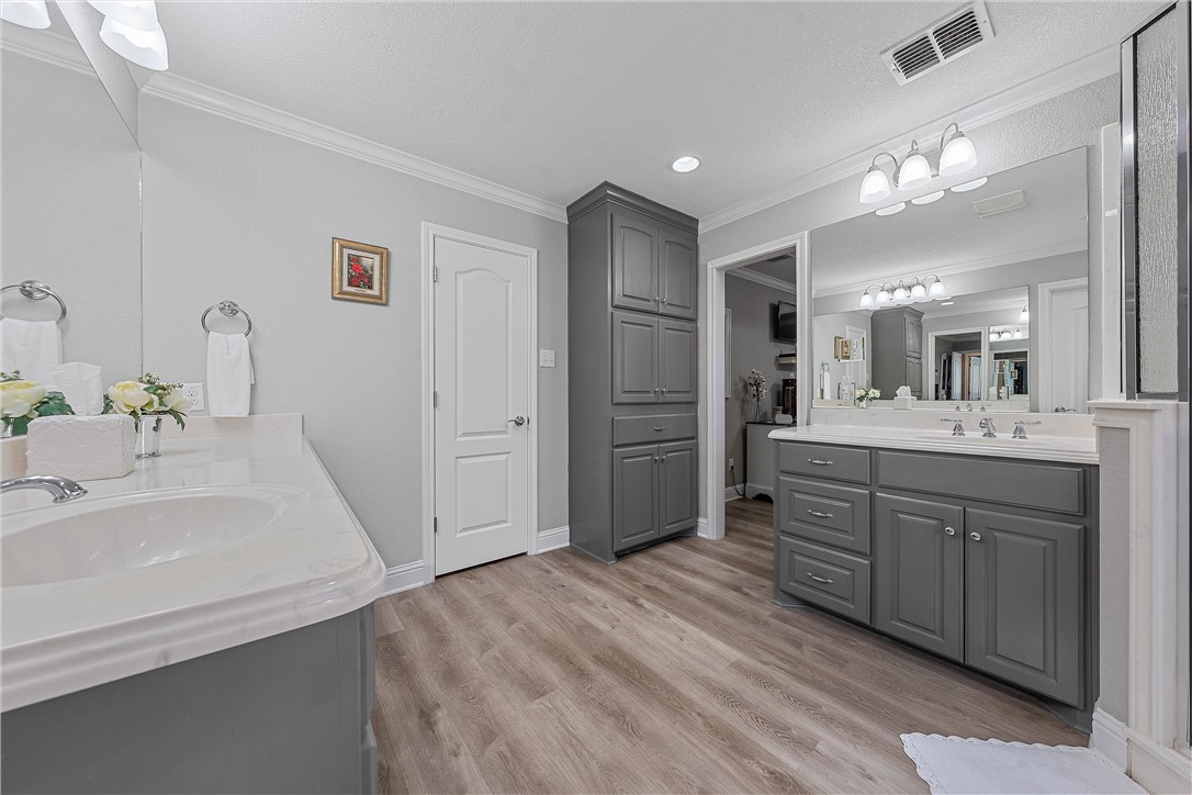 306 Silver Spur Trail , McGregor, TX, 76657 | 227761 | Realty Texas LLC