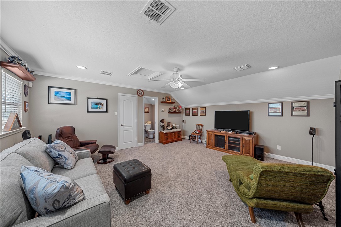 306 Silver Spur Trail , McGregor, TX, 76657 | 227761 | Realty Texas LLC