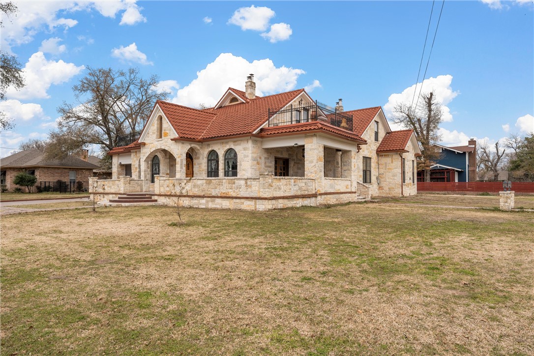 511 E Farrar Street , Groesbeck, TX, 76642 | 227711 | Realty Texas LLC