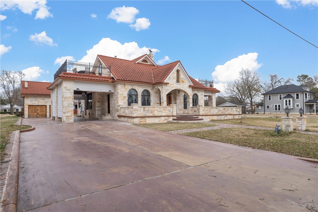 511 E Farrar Street , Groesbeck, TX, 76642 | 227711 | Realty Texas LLC
