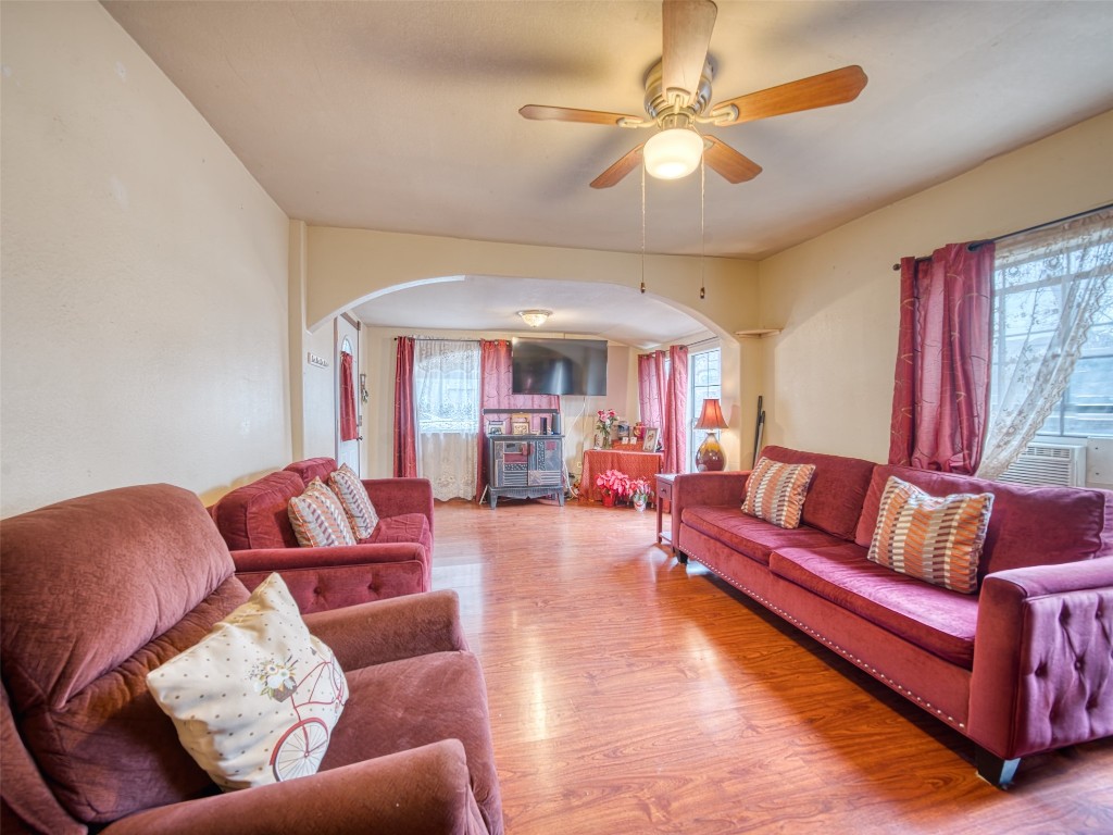 2900 Castro Street , Austin, TX, 78702 | 7760710 | Realty Texas LLC