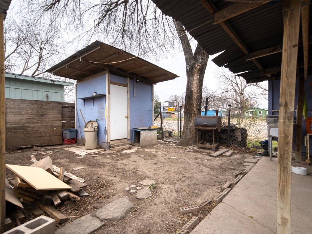 2900 Castro Street , Austin, TX, 78702 | 7760710 | Realty Texas LLC