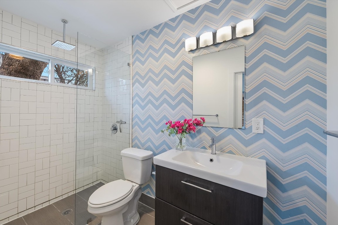 2219 Garden Street , Austin, TX, 78702 | 6032799 | Realty Texas LLC