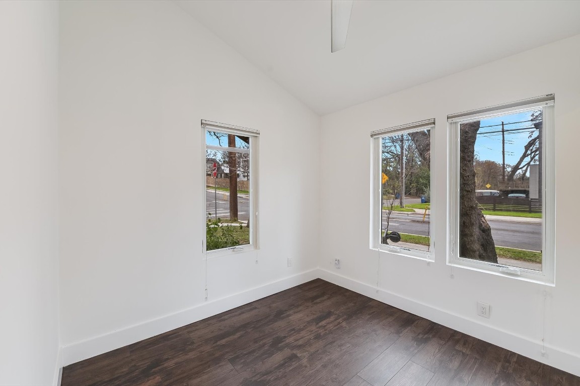 2219 Garden Street , Austin, TX, 78702 | 6032799 | Realty Texas LLC
