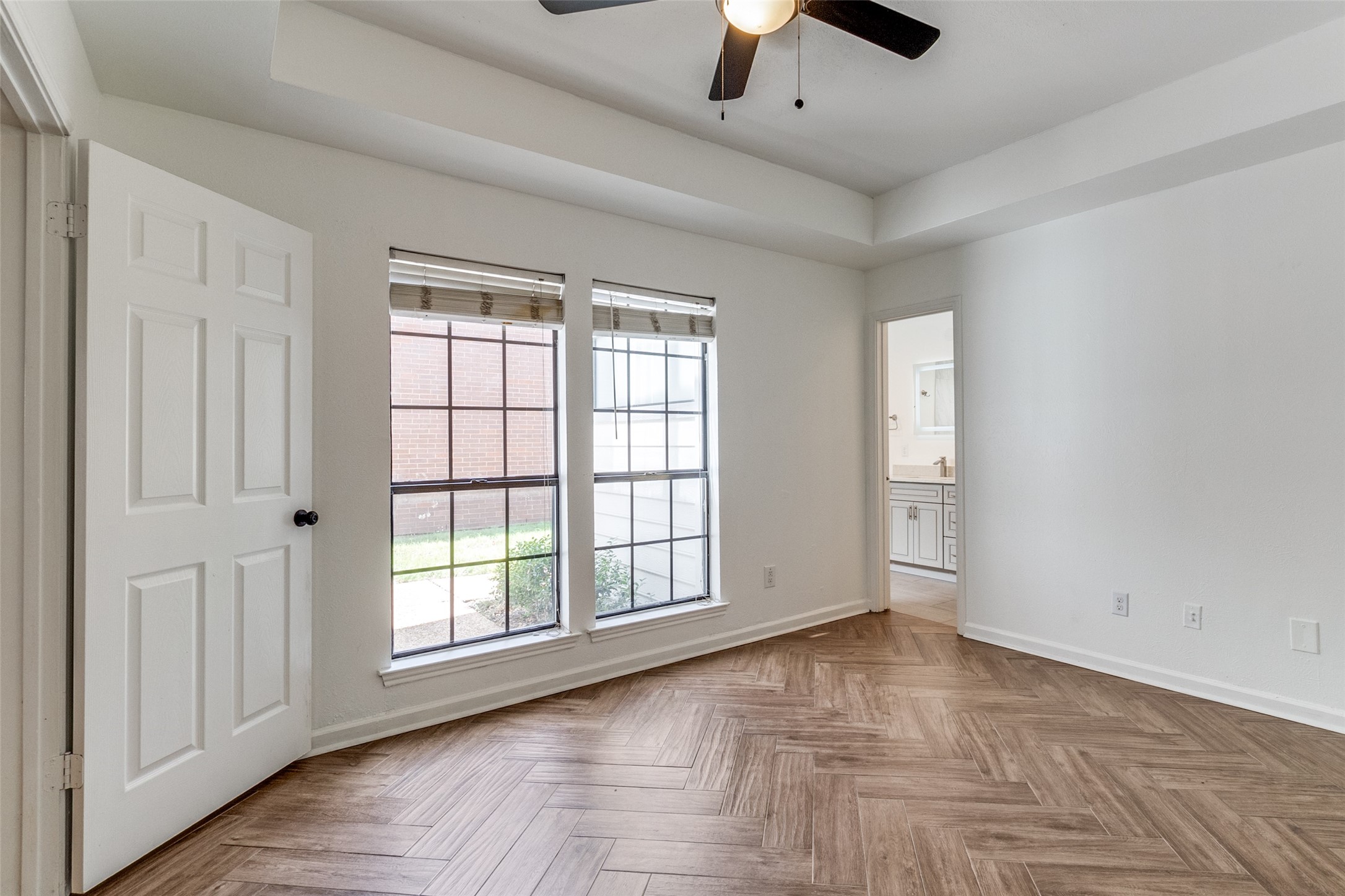 5100 Verde Valley Lane 178 , Dallas, TX, 75254 | 20825393 | Realty Texas LLC