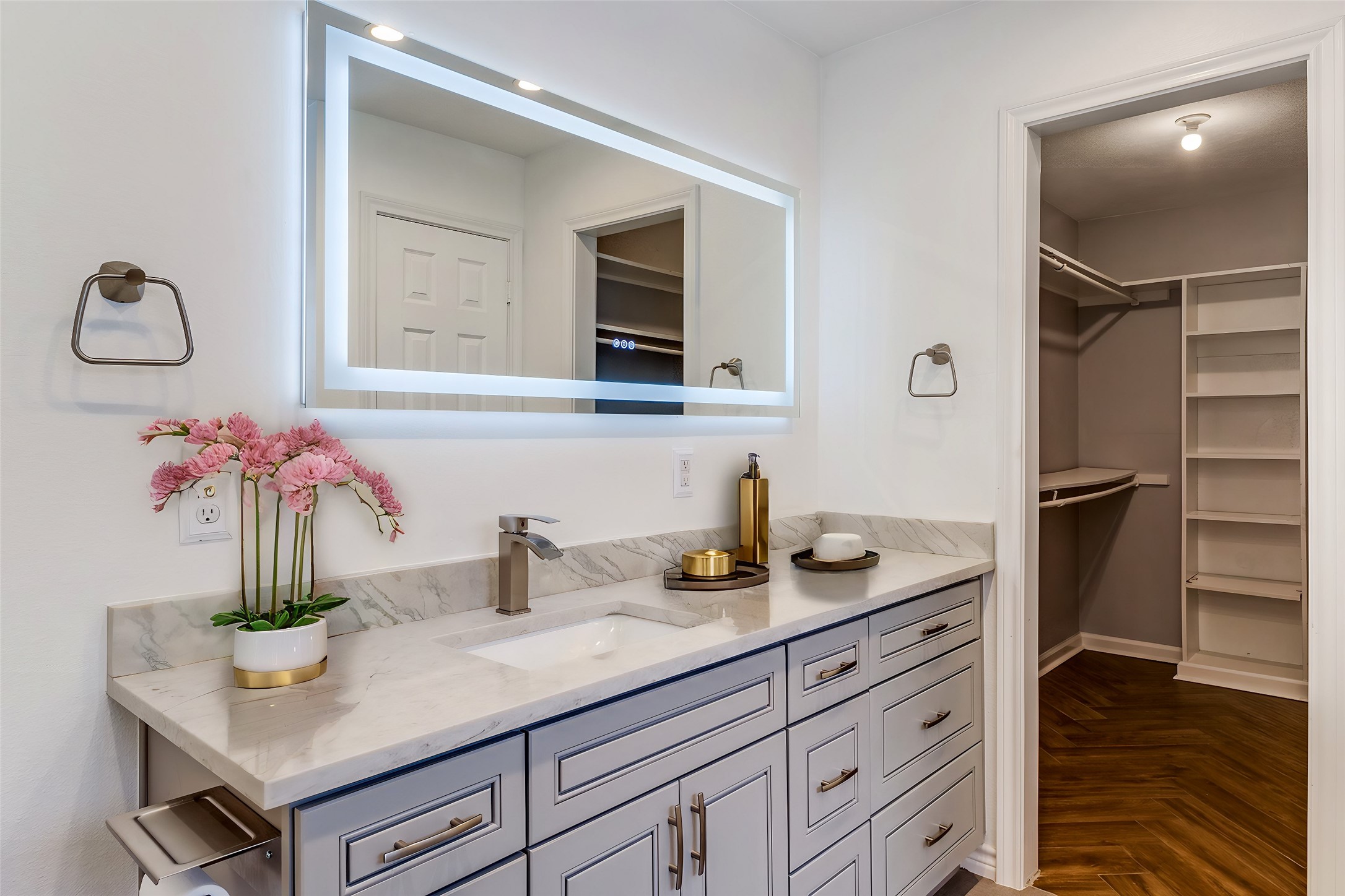 5100 Verde Valley Lane 178 , Dallas, TX, 75254 | 20825393 | Realty Texas LLC