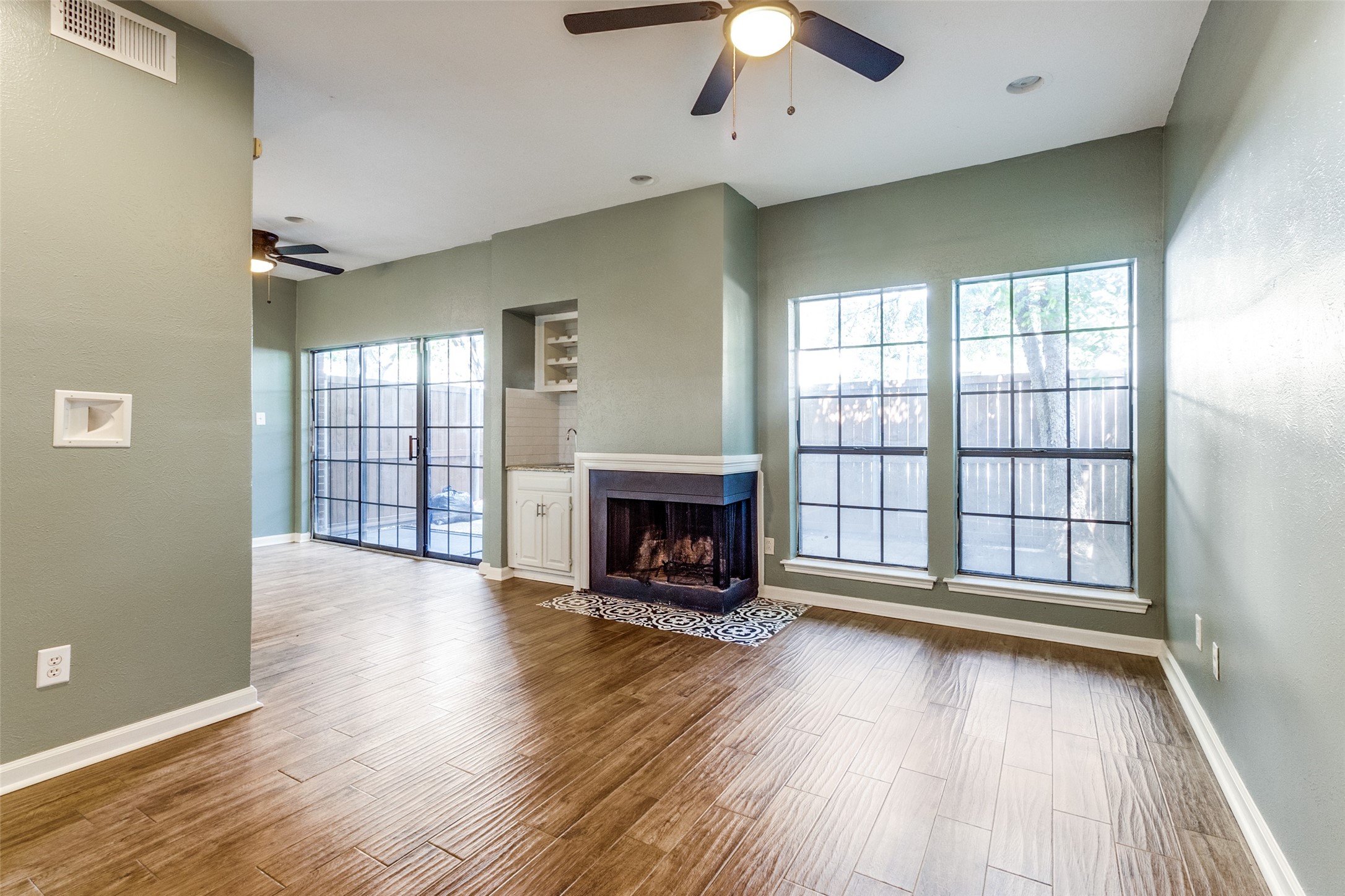 5100 Verde Valley Lane 178 , Dallas, TX, 75254 | 20825393 | Realty Texas LLC