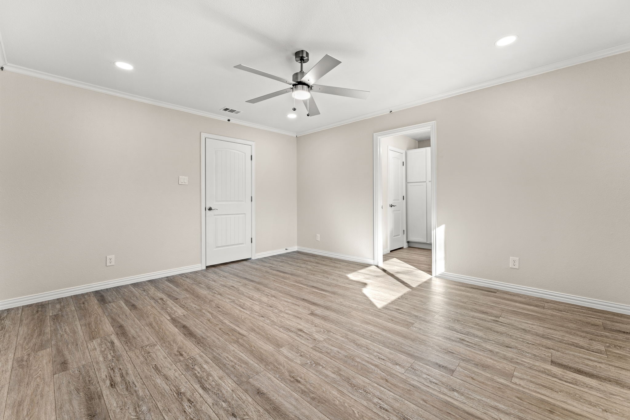1726 Park Hill Drive , Arlington, TX, 76012 | 20824566 | Realty Texas LLC